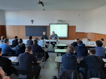 Allargare lo sguardo per essere Chiesa