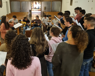 La musica dei giovani al servizio della preghiera